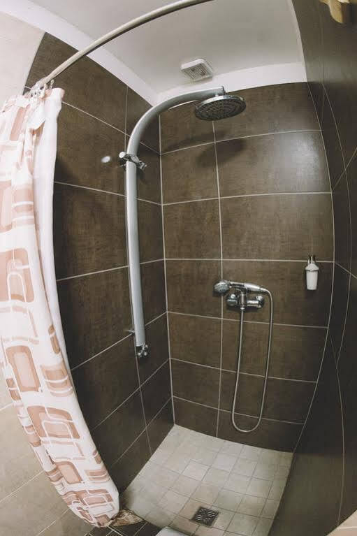 Central Apartman Sopron Buitenkant foto